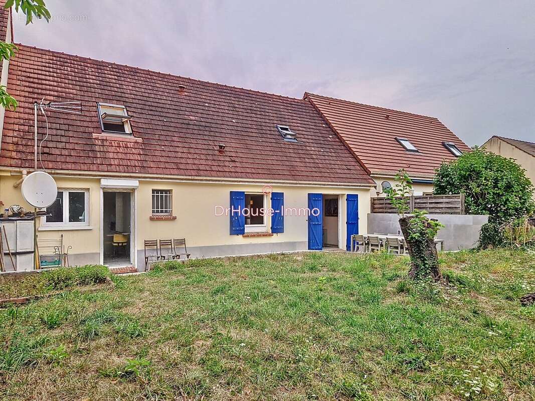 Maison à ECQUEVILLY