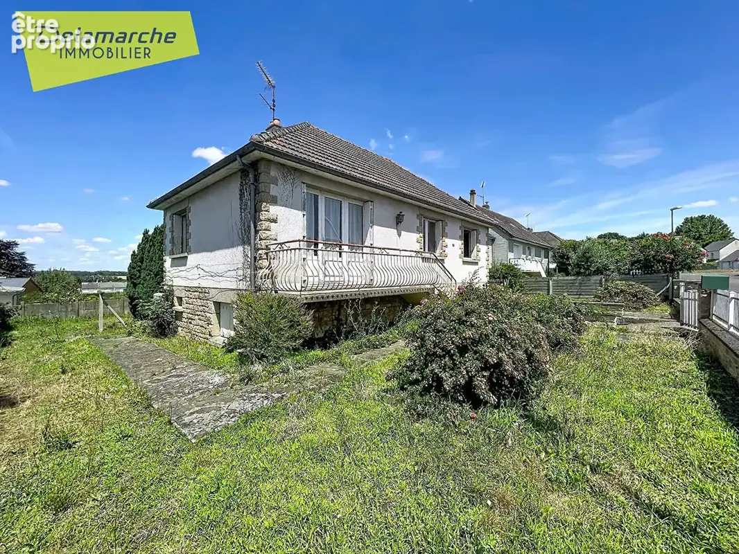 Maison - 3 chambres  - Sous-sol complet - Jardin - A rénover - DUCEY-LES-CHERIS (50220) - photo 12