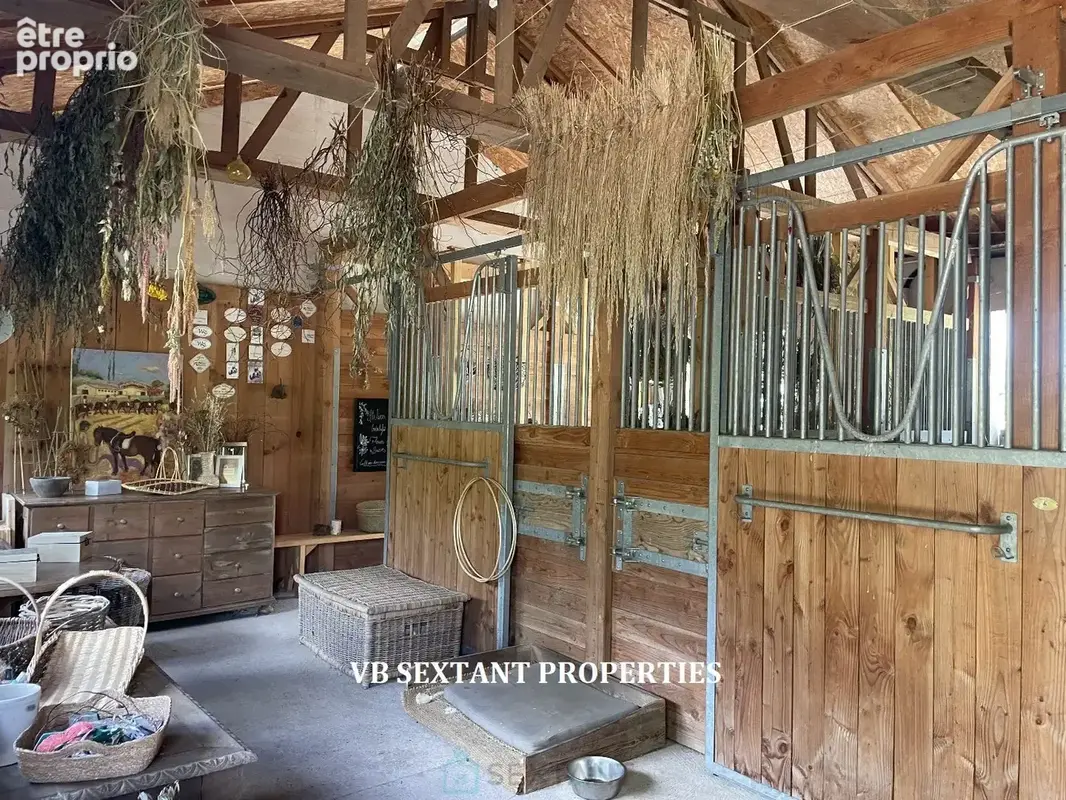 Aux portes de Bazas, Propriété 3hectares  avec  maison d'habitation et dépendances - photo 11