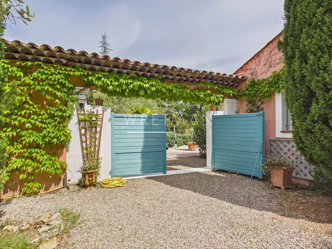 Maison à TOURTOUR