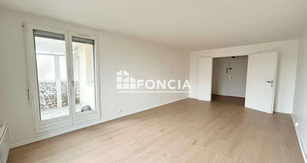 Appartement à ERMONT