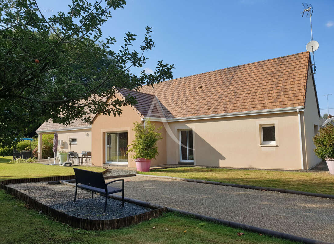 Maison à SEIGY