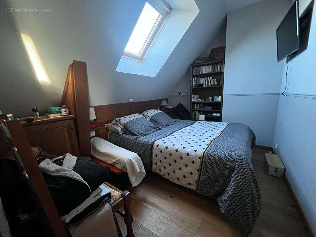 Maison à COURCELLES-LES-GISORS