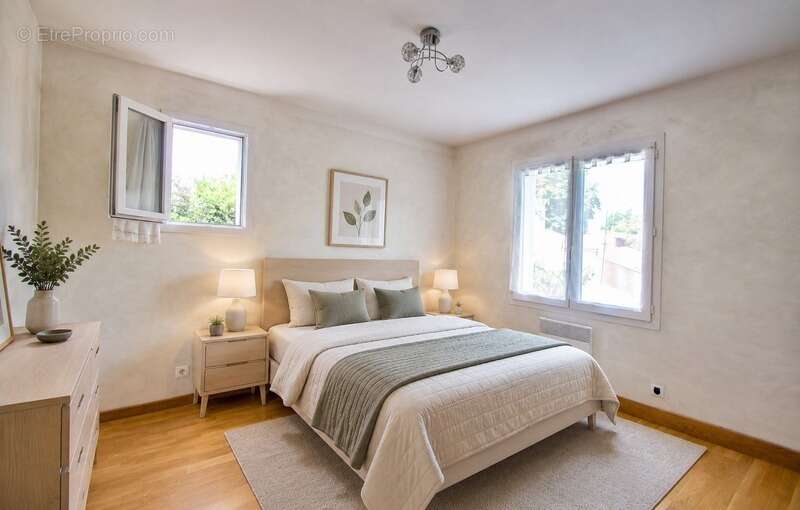 Maison à vendre de 217 m² au calme, sur plus de 2 100 m² de parcelle, à 7 min de Châtelaillon-Plage - photo 19