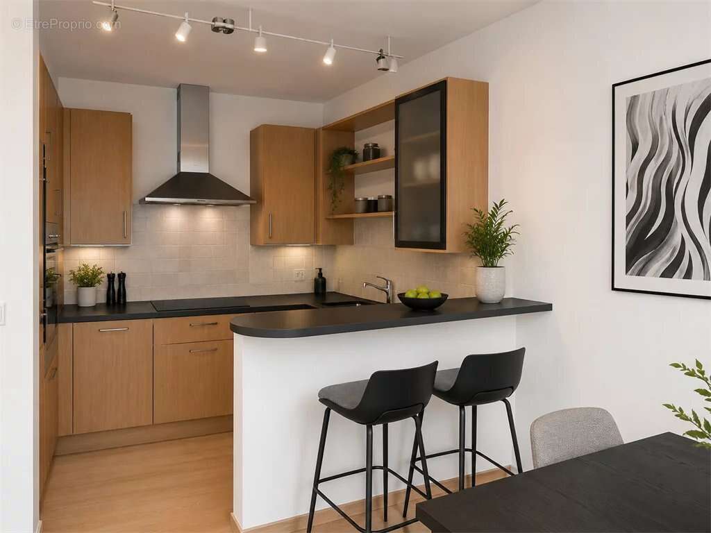 Appartement à PARIS-16E