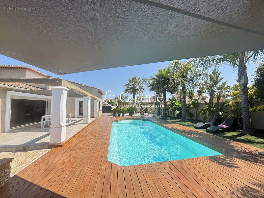 Maison à LA LONDE-LES-MAURES