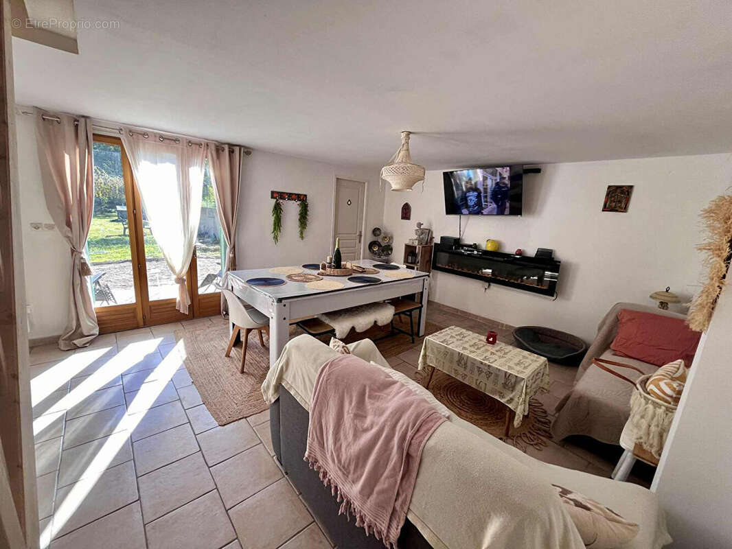 Maison à VILLERS-COTTERETS