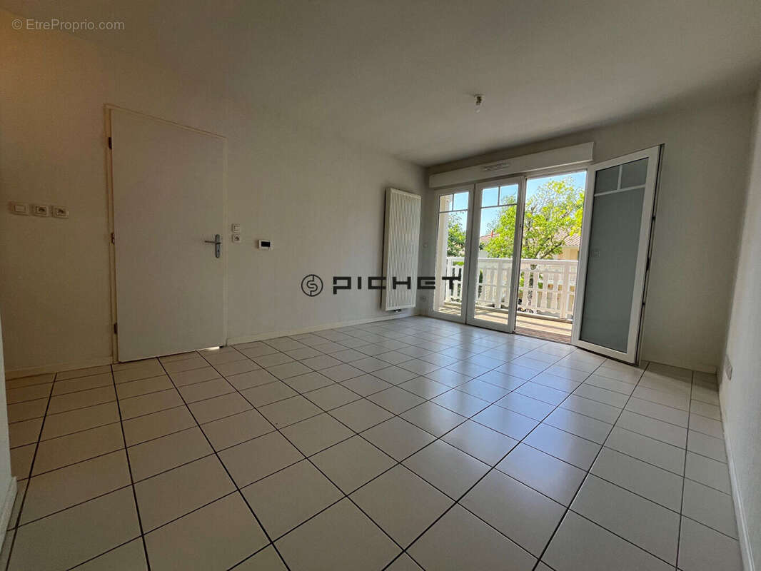 Appartement à LANTON
