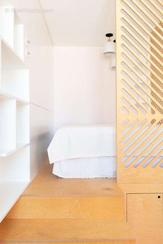Appartement à PARIS-10E