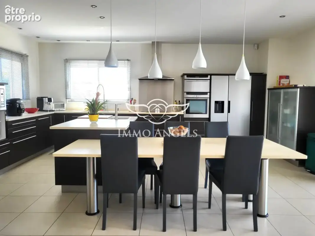 Maison 8 pièces 212 m² à vendre à Ceyras (34800) - photo 9