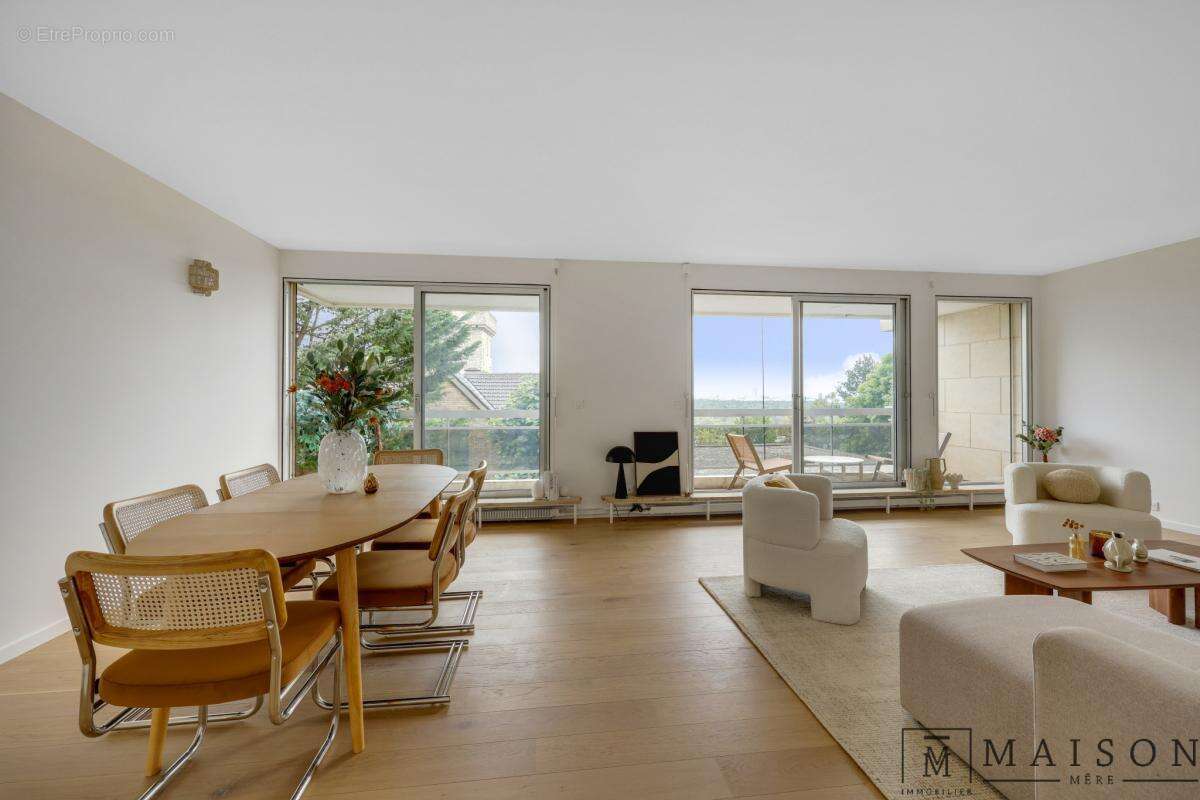 Appartement à SURESNES