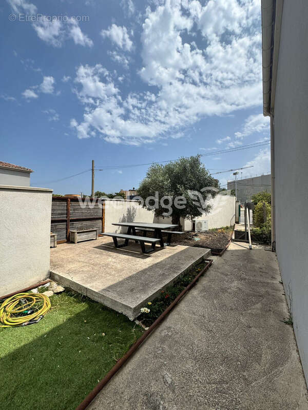 Maison à CHATEAUNEUF-LES-MARTIGUES