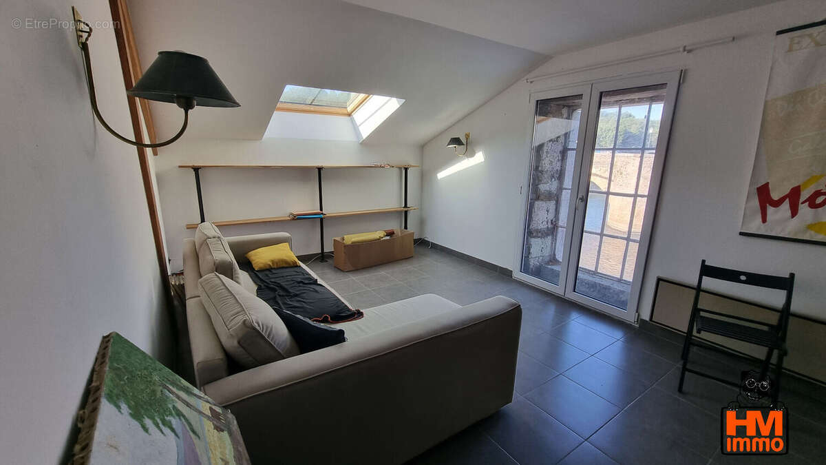 Maison à SAINT-JUNIEN