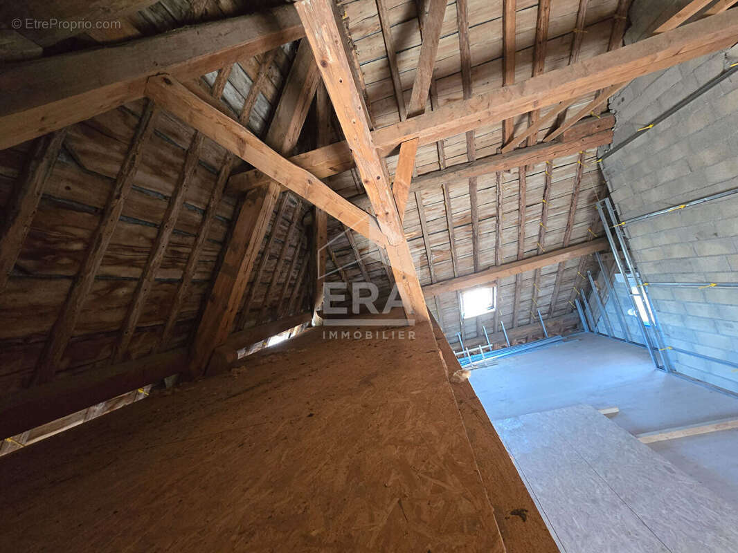 Appartement à LEVIER