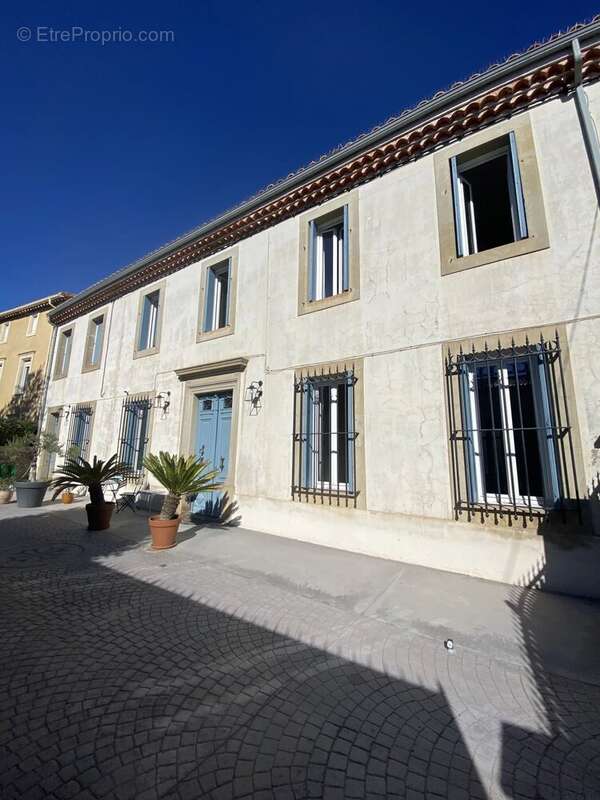 Maison à LEZIGNAN-CORBIERES