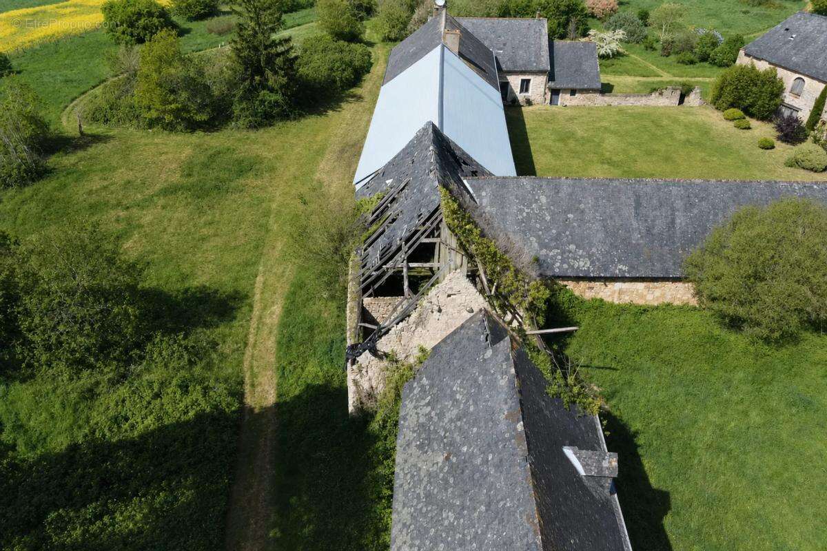Maison à SAINT-OUEN-EN-CHAMPAGNE