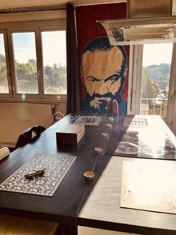 Appartement à SAINT-ETIENNE