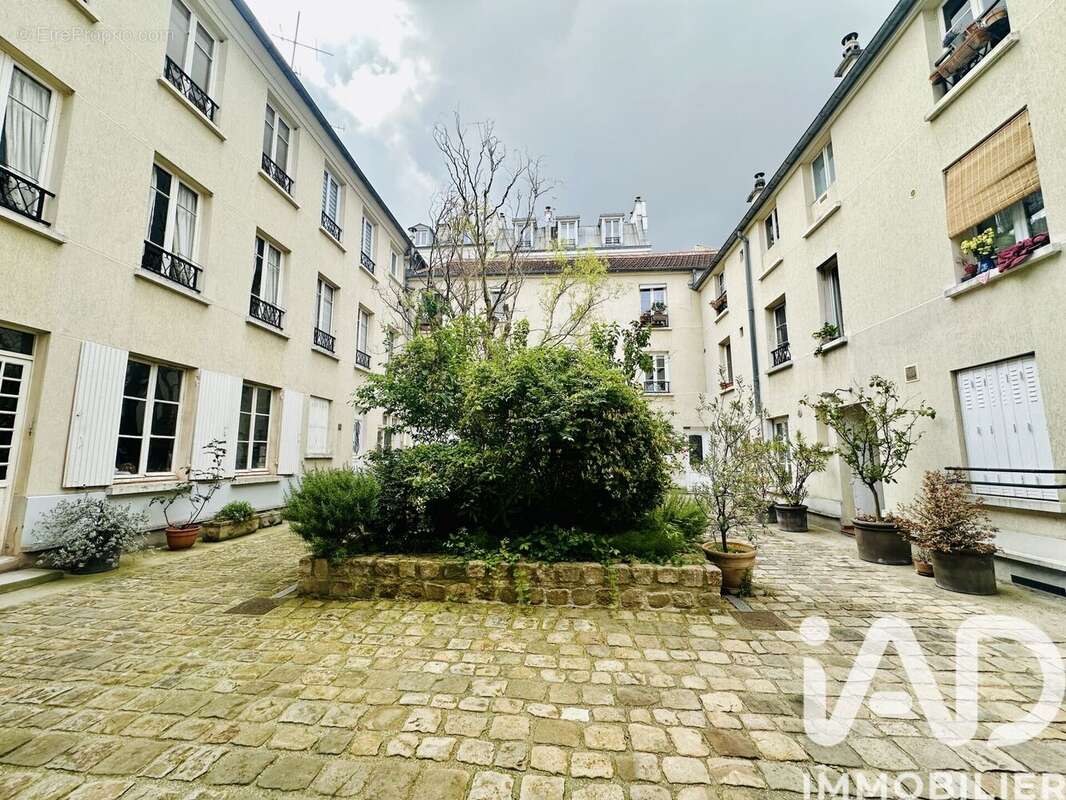 Photo 7 - Appartement à PARIS-15E