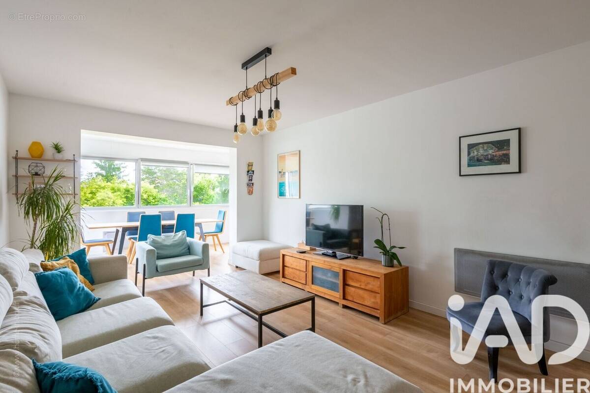 Photo 1 - Appartement à RUEIL-MALMAISON