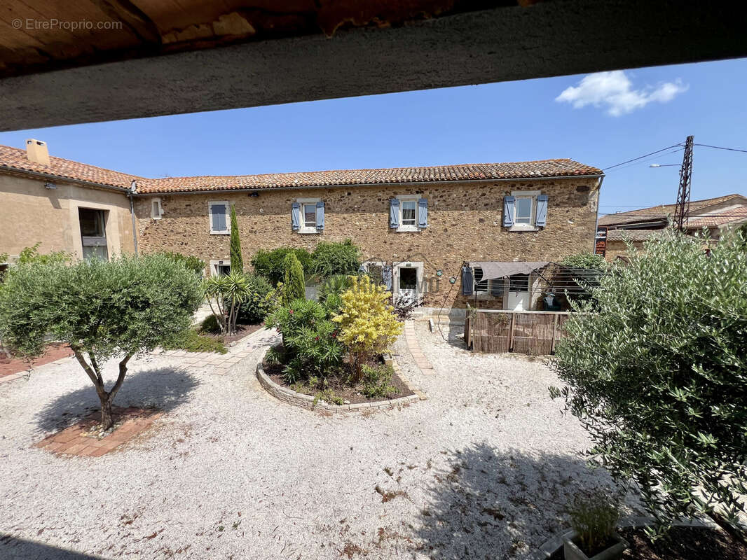 Maison à BOUTENAC