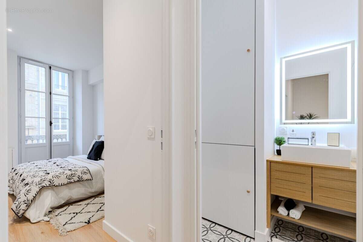 Appartement à BORDEAUX