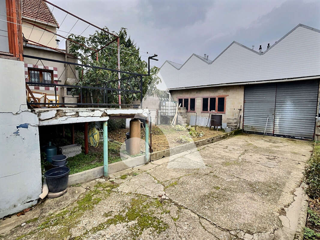 Maison à PIERRELAYE