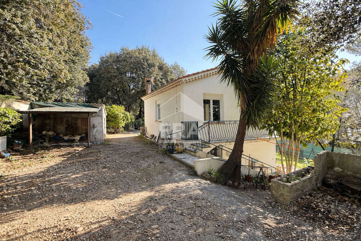 Maison à LE CANNET