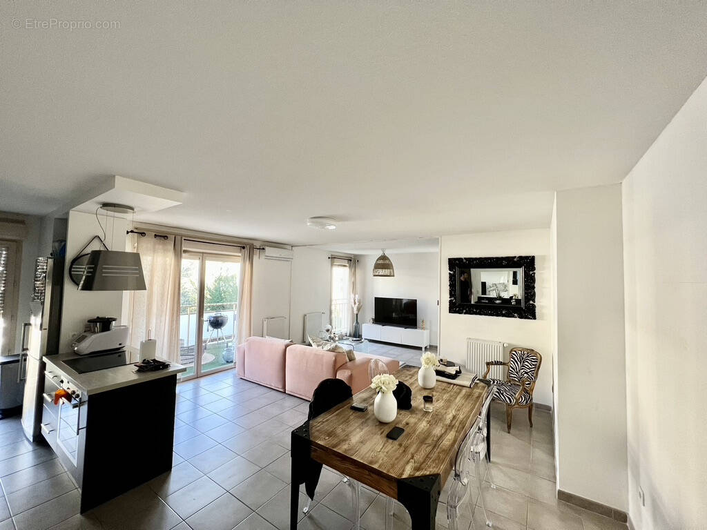 Appartement à MARSEILLE-12E