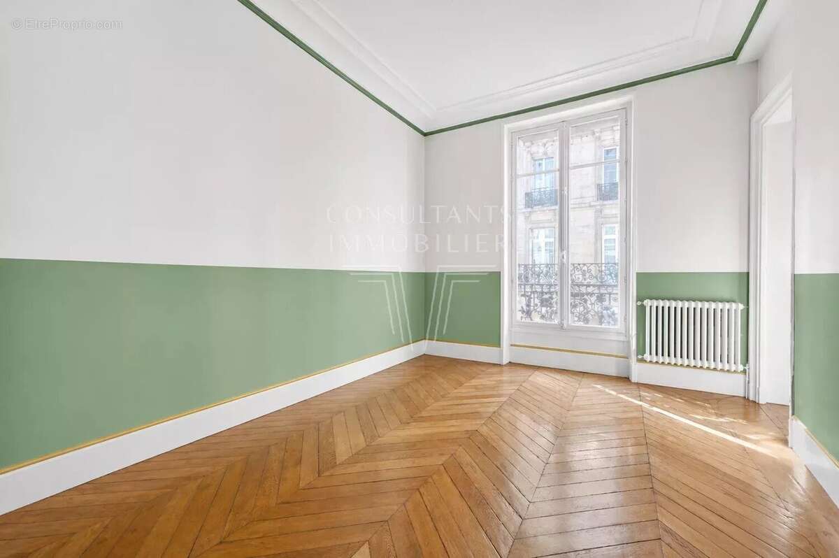 Appartement à PARIS-6E