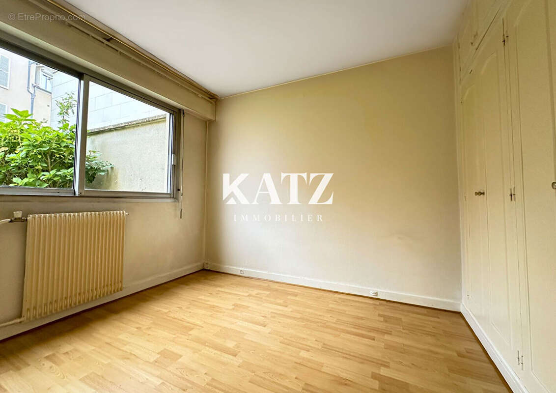 Appartement à GARCHES