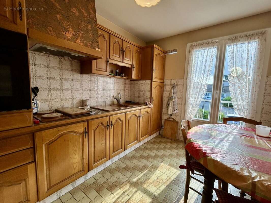 Maison 95 m² à Tain-L'hermitage  - photo 2