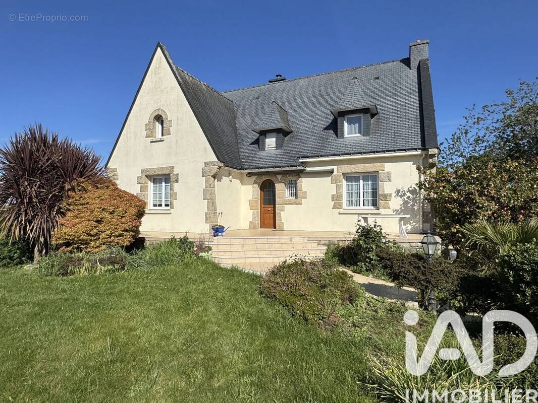 Photo 1 - Maison à SAINT-BARNABE