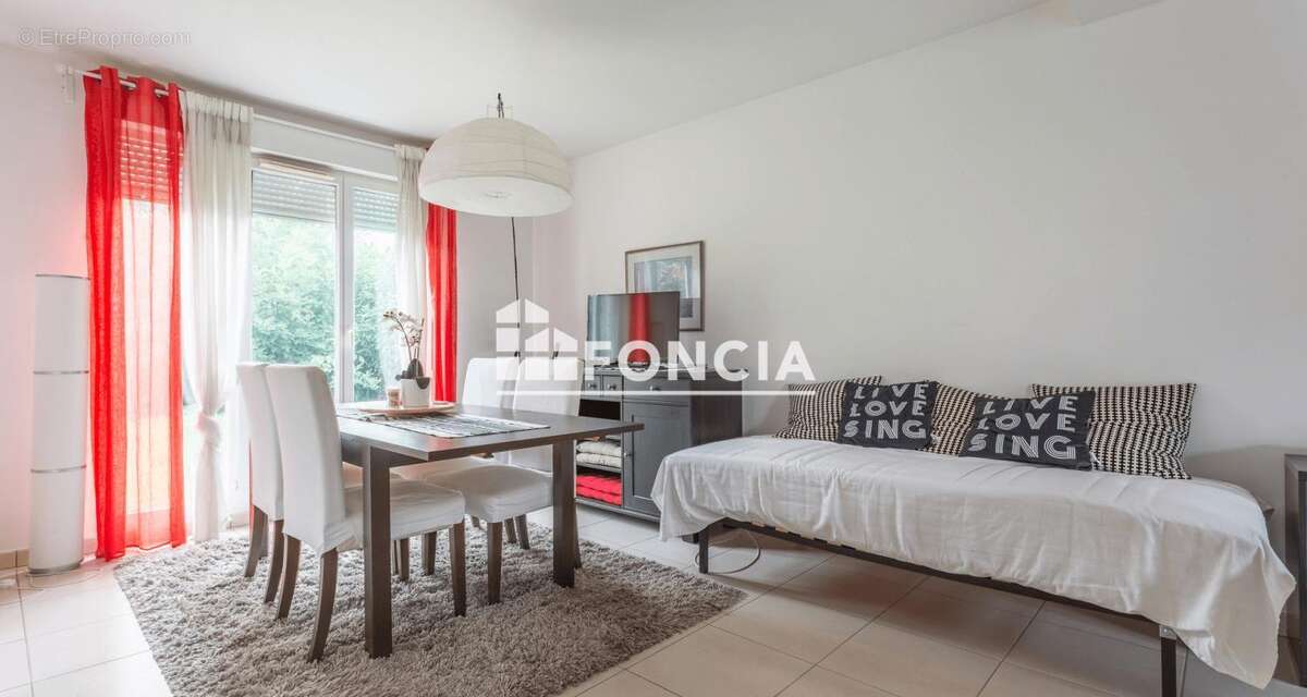 Maison à CHILLY-MAZARIN