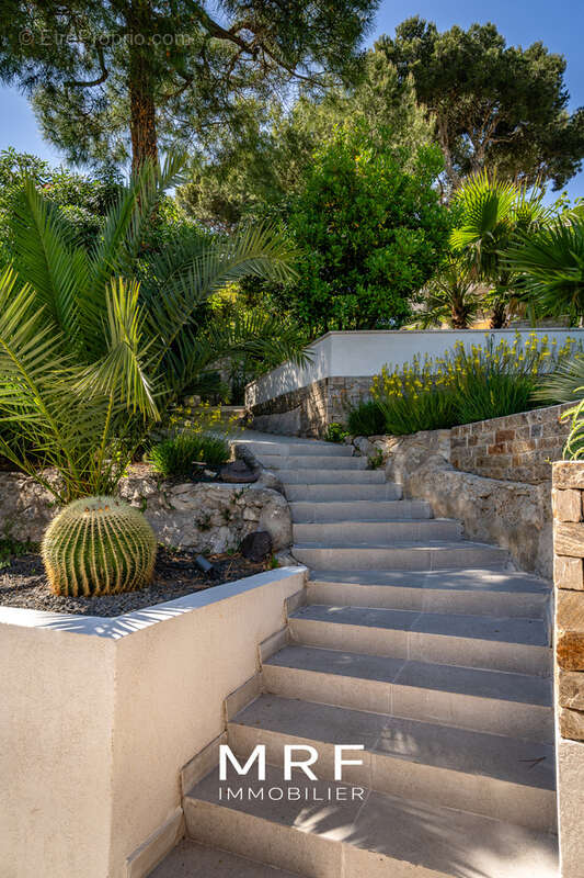 Maison à MARSEILLE-8E