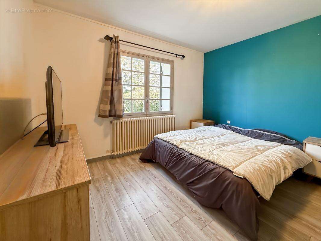 Maison à COULOUNIEIX-CHAMIERS