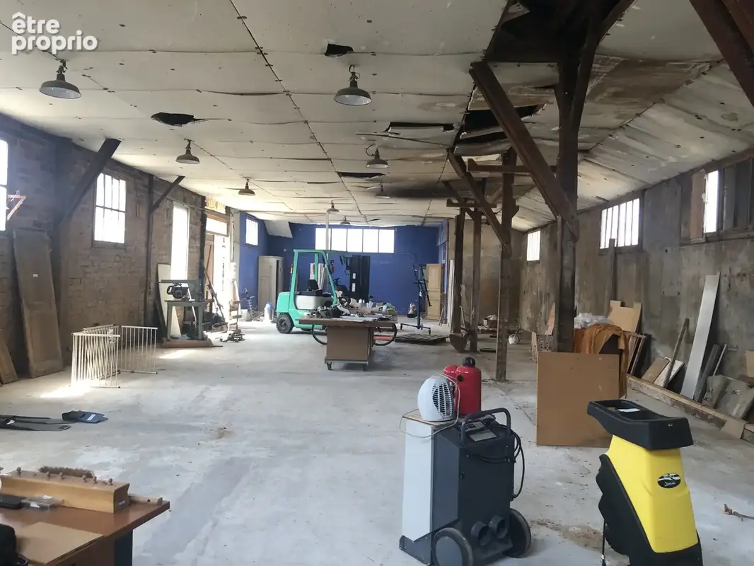 Ensemble commercial 327m2 - photo 2