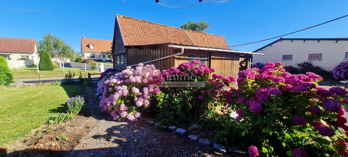 Maison à ENVERMEU