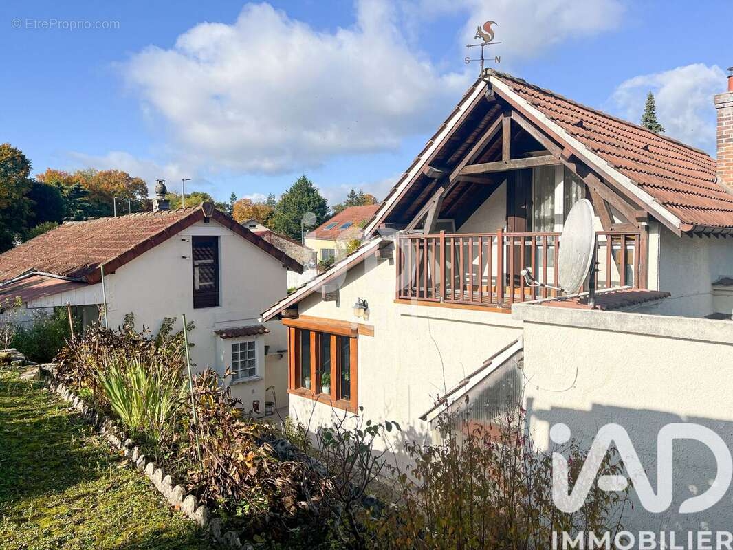 Photo 2 - Maison à MORET-SUR-LOING