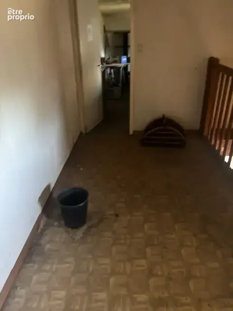 EXCLUSIVITE à ETANG SUR ARROUX, immeuble à usage professionnel en centre bourg à rénover. - photo 8