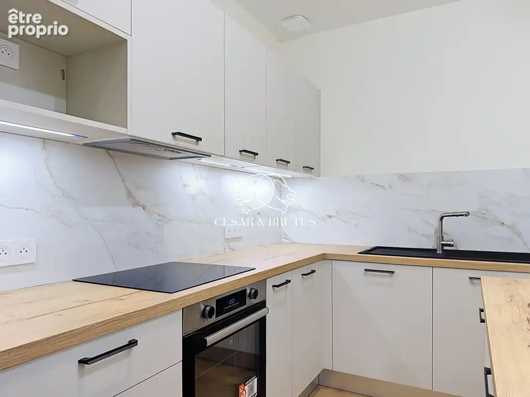 Appartement 70 m² à Roanne  - photo 2