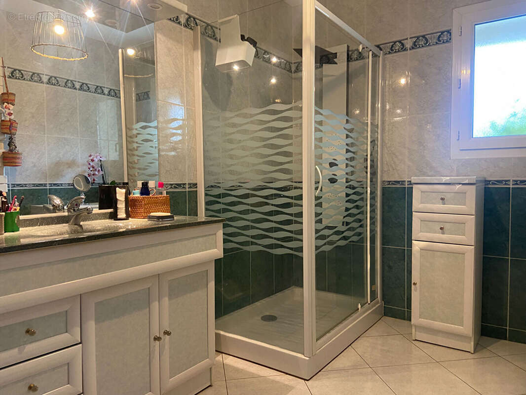 Maison à PARIGNY-LES-VAUX