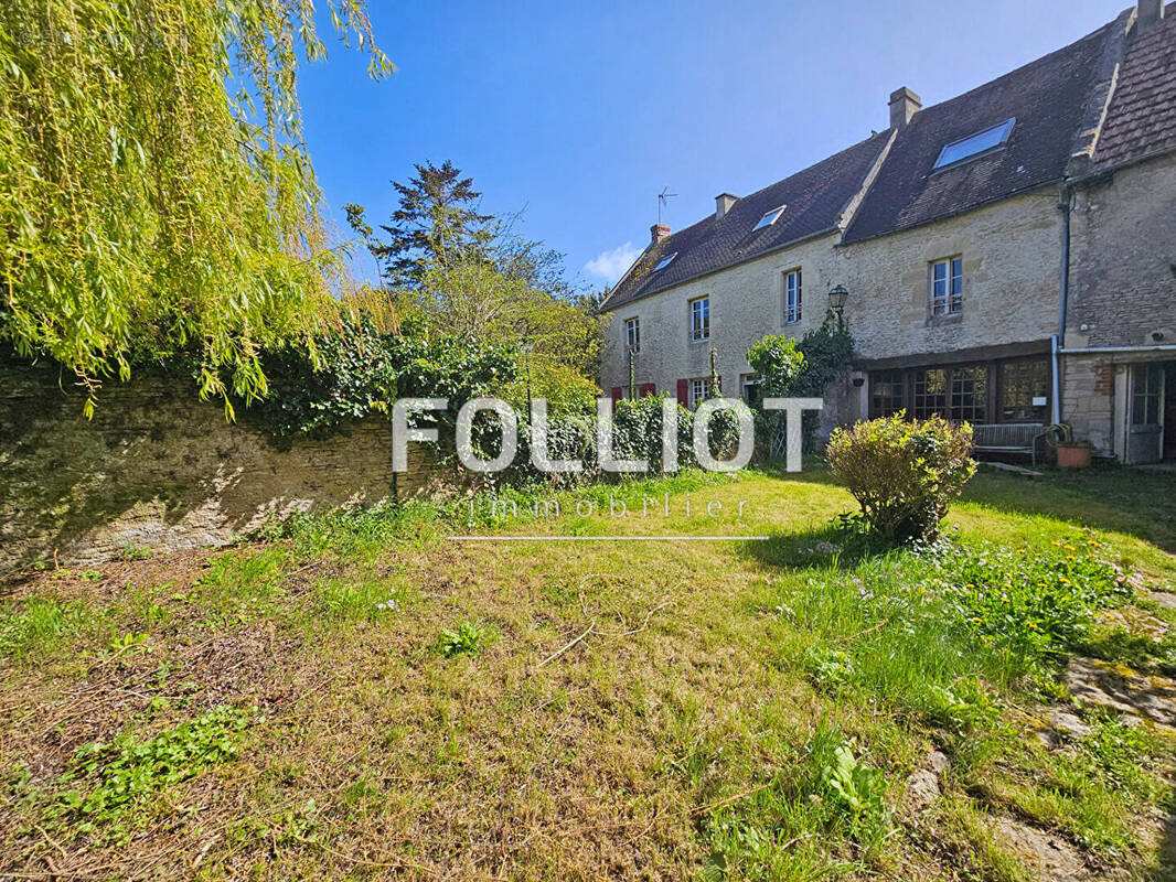 Maison à SAINT-AUBIN-D'ARQUENAY