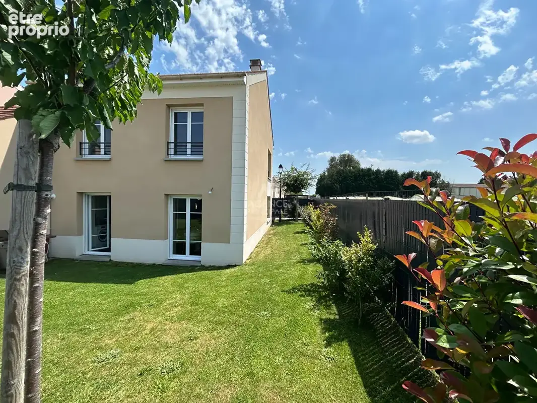 Maison à LES ALLUETS-LE-ROI