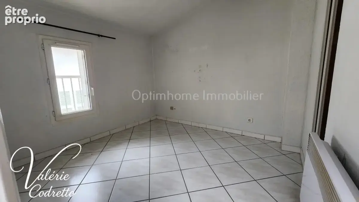 Sollies-toucas (83210) – maison de village – t3 spacieux + logement indépendant +  espace bureau – centre du village 83210 - photo 13