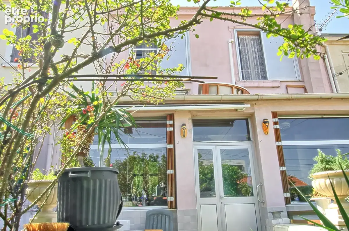 Maison 5 pièces 85 m² à vendre à Marseille-12e (13012) - photo 2