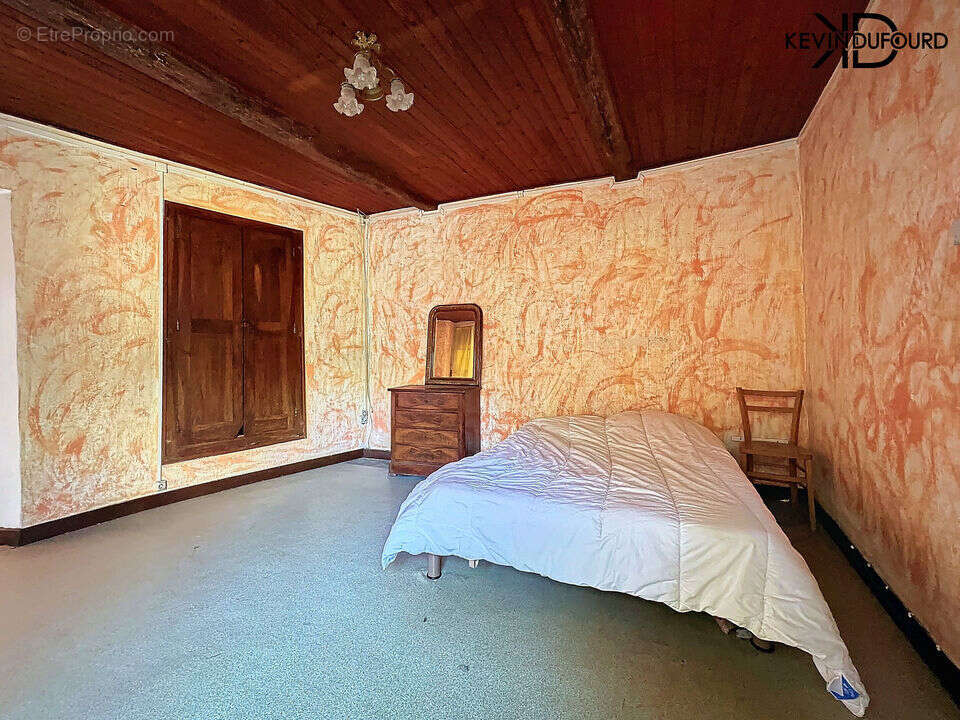 Maison à ORGNAC-L'AVEN