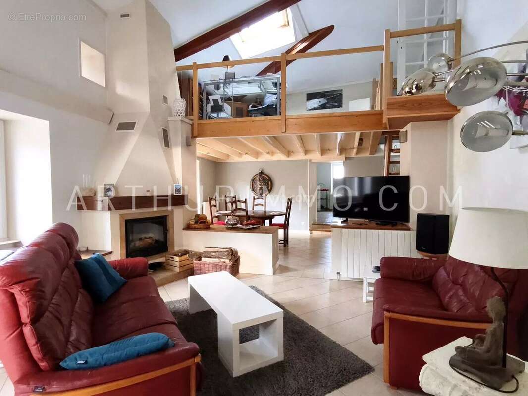 Maison à VOCANCE