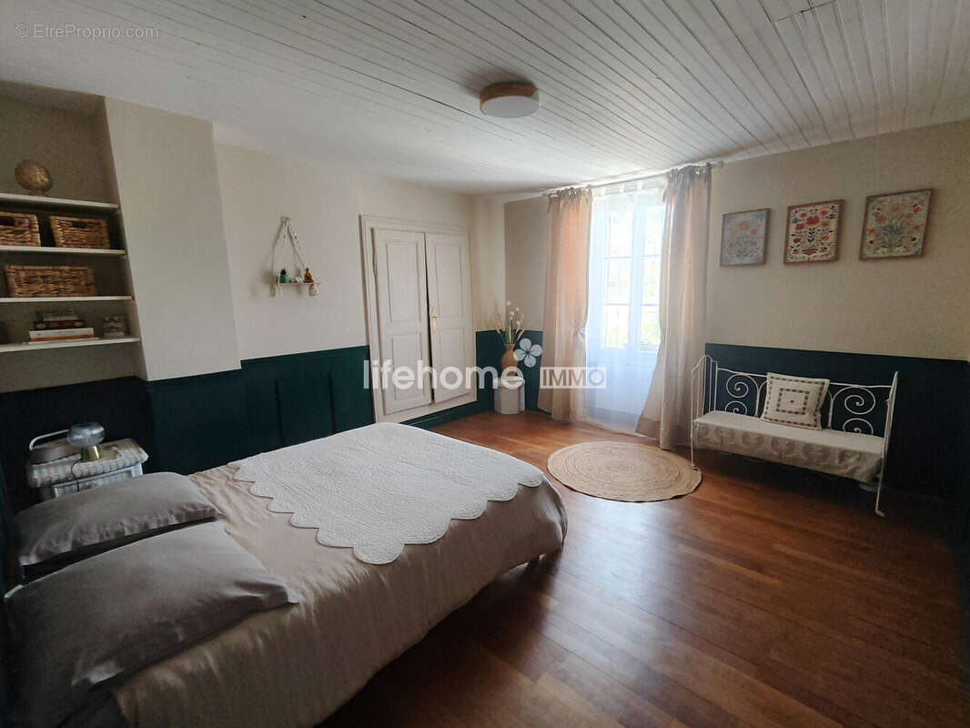 Maison 312 m² à Nohant-Vic  - photo 5