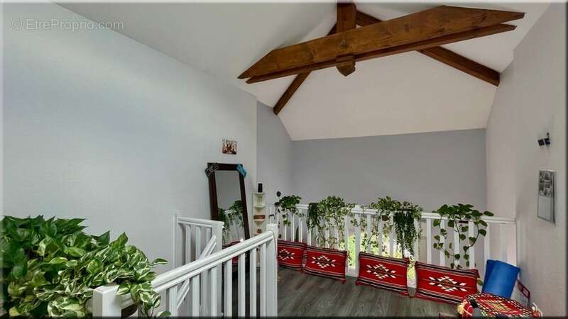 Appartement à SEGNY