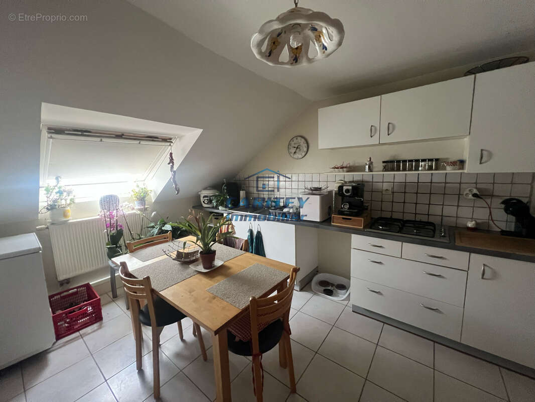 Immeuble de rapport - centre ville de LURE (70200) - photo 10